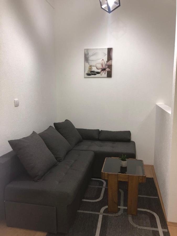 Cozy Max Studio Jagodina Buitenkant foto